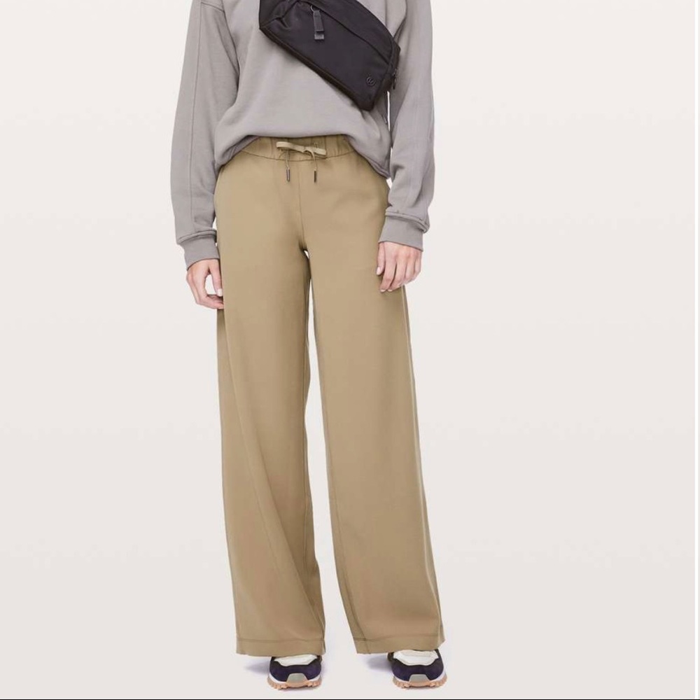 Lululemon Othe Fly Wide Leg Pant *Woven, NWT,  6